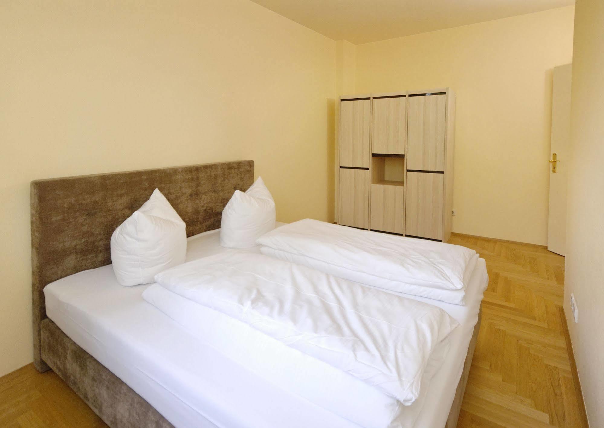 Amc Apartments Bundesallee Berlin Ngoại thất bức ảnh